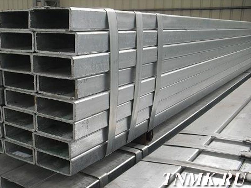 Труба профильная оцинкованная 160×120х6 мм ст. 20